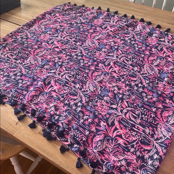 LILLY PULITZER ⭐️ Resort Infinity Loop scarf - Picture 4 of 8
